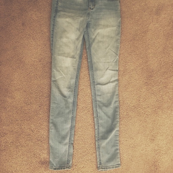 HOLLISTER super skinny blue jeans - Picture 2 of 4